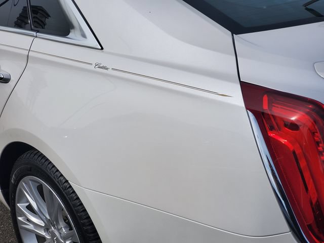 Used 2018 Cadillac XTS Luxury w/ Driver Awareness Package FWD image 9