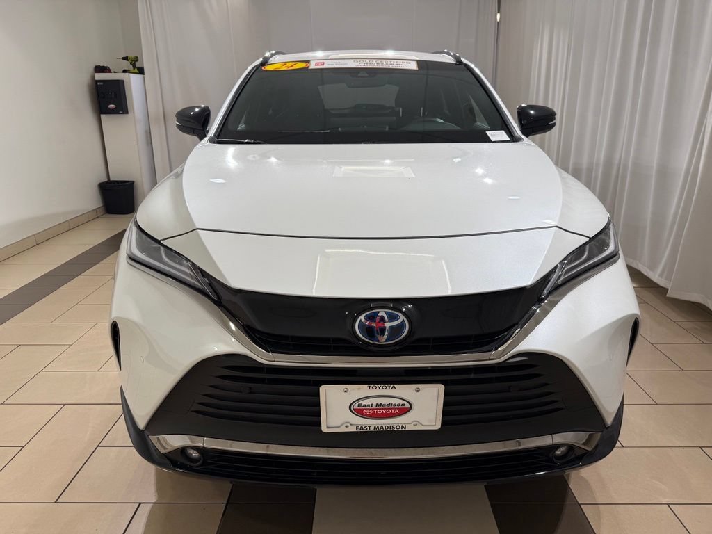 Certified 2024 Toyota Venza Nightshade AWD/4WD image 8
