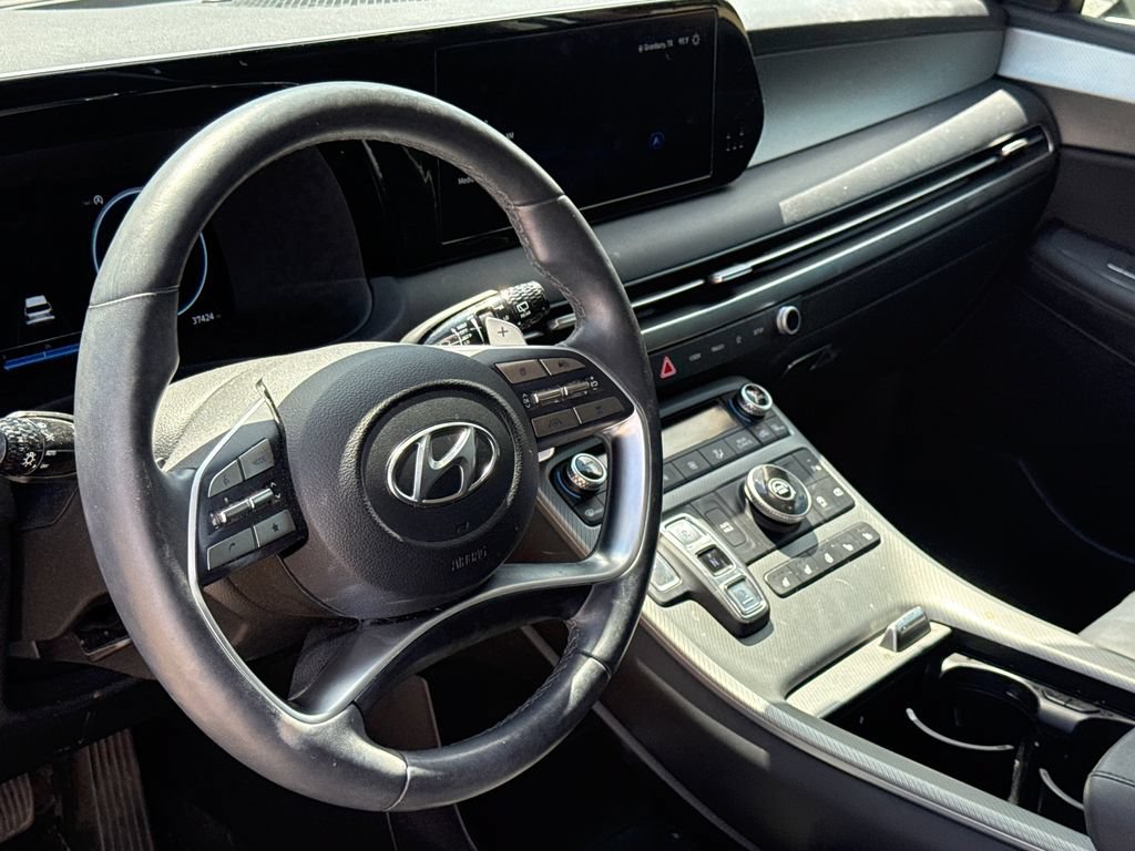 Used 2024 Hyundai Palisade SEL w/ Premium Package FWD image 17