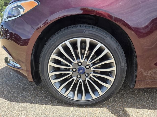 Used 2017 Ford Fusion Titanium image 24