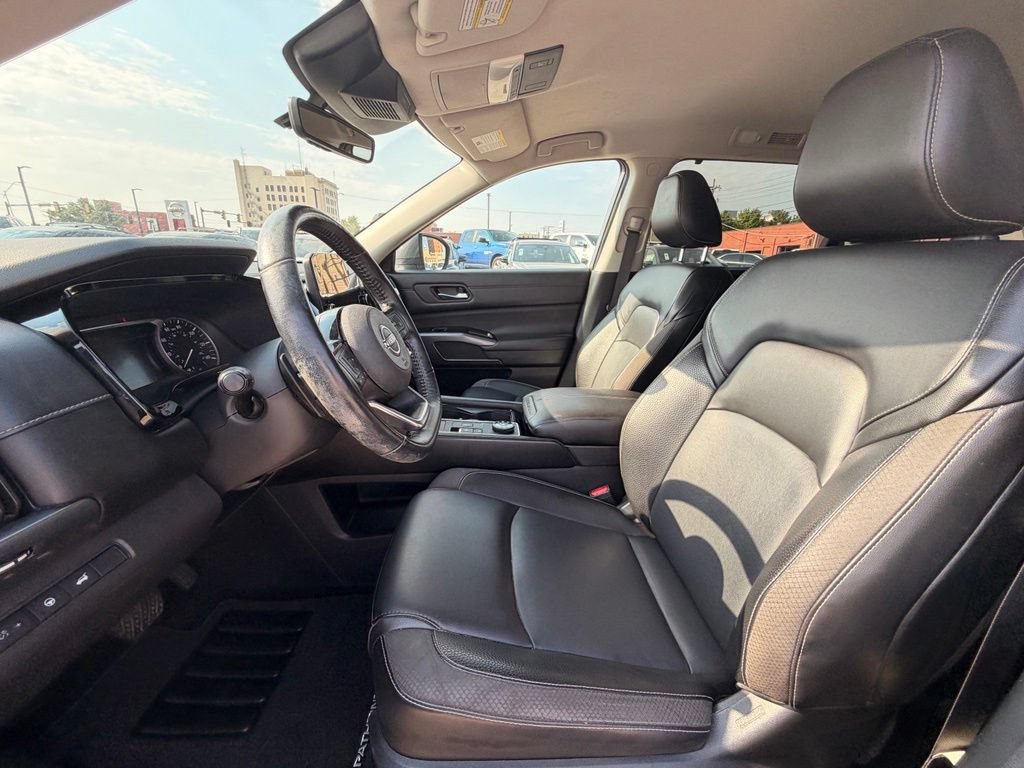 Certified 2023 Nissan Pathfinder SL AWD/4WD image 12