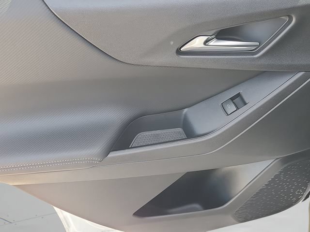 New 2027 Chevrolet Equinox LT FWD image 16