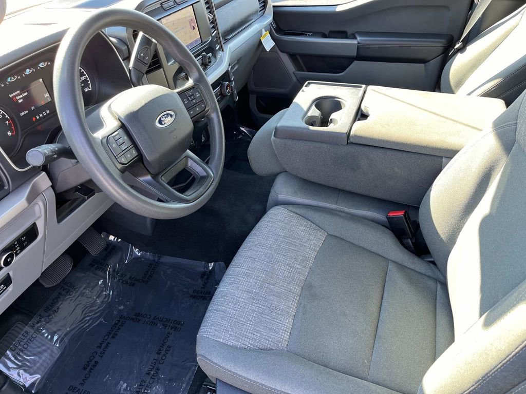 Used 2023 Ford F150 XLT w/ XTR Package image 25