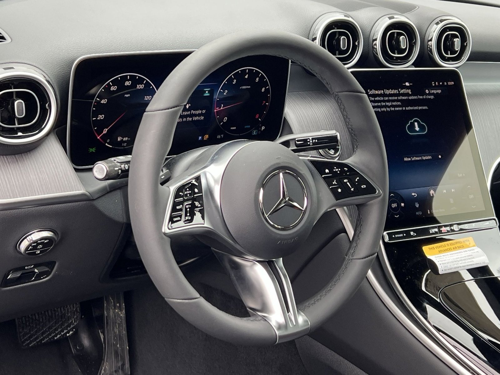New 2026 Mercedes-Benz GLC 300 4MATIC image 14