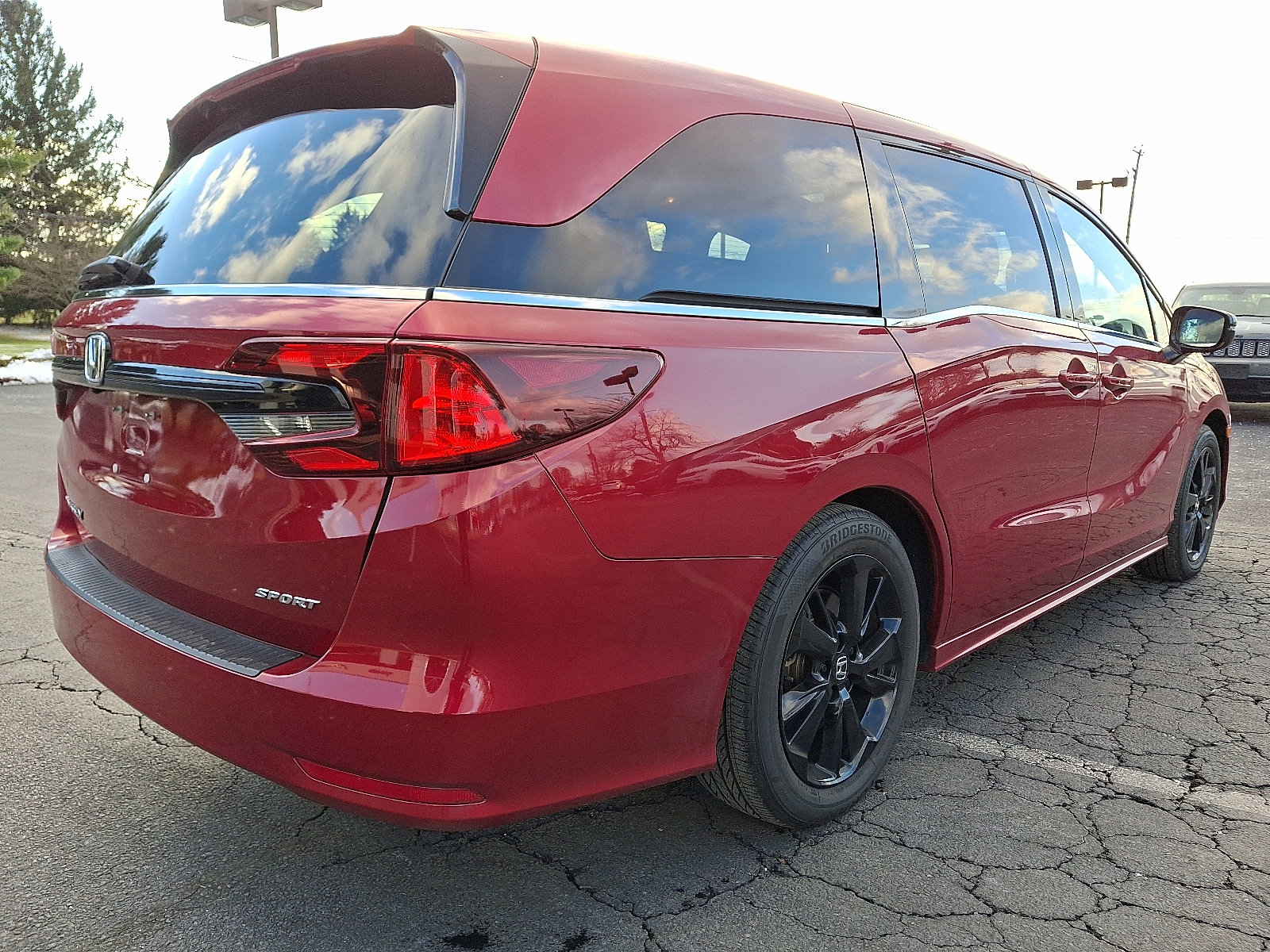 Used 2023 Honda Odyssey Sport image 6