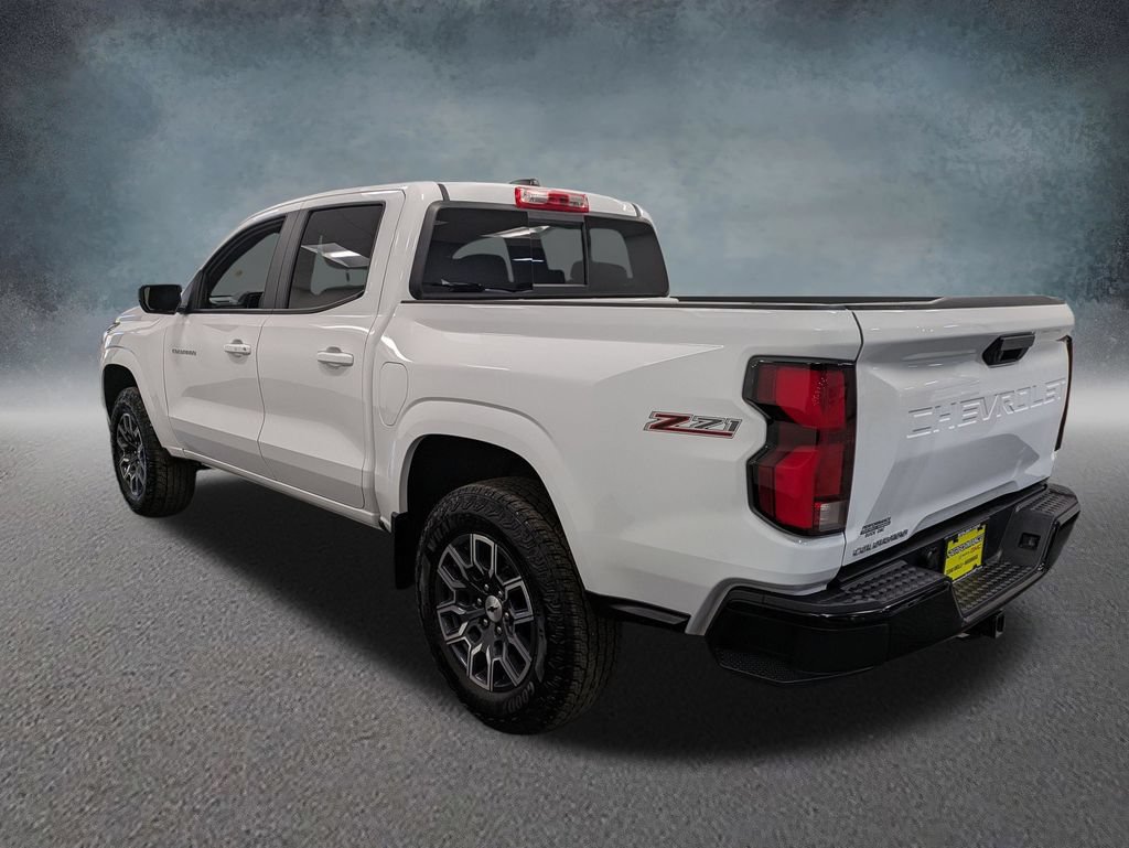 Used 2024 Chevrolet Colorado Z71 AWD/4WD image 6