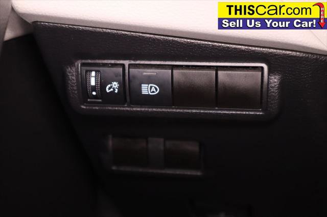 Used 2025 Toyota Corolla Cross L FWD image 19