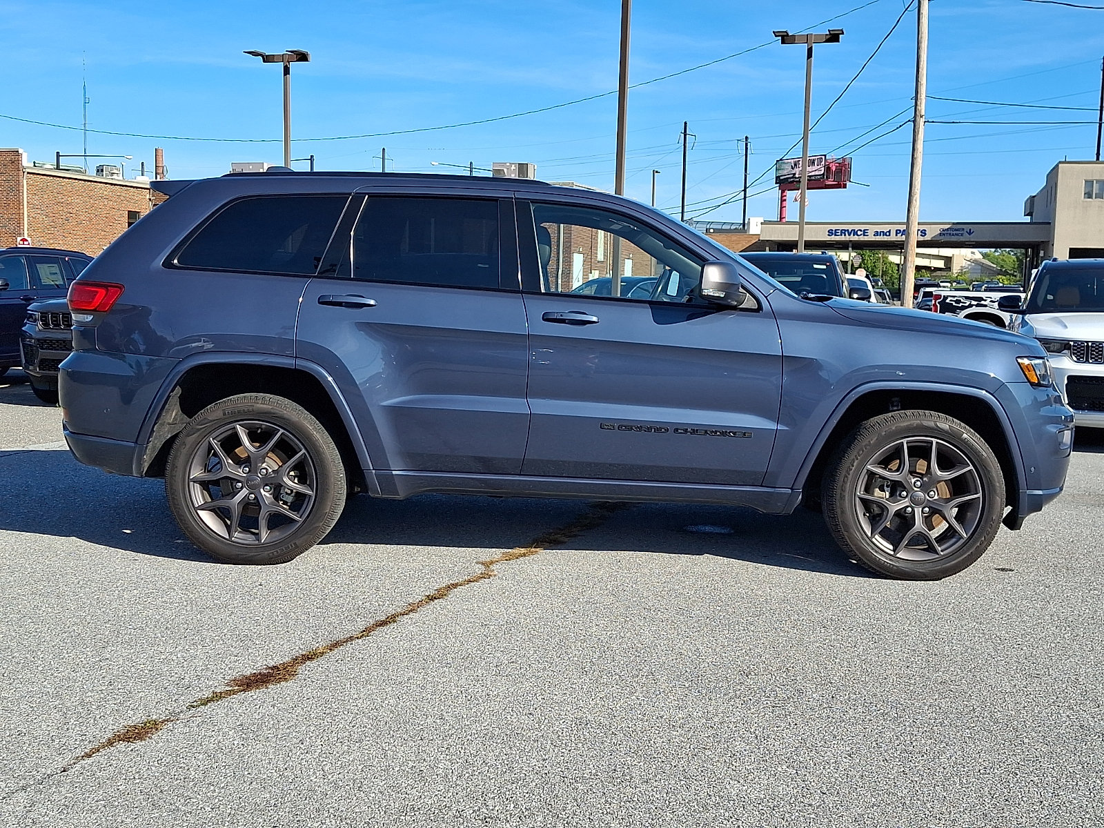 Used 2021 Jeep Grand Cherokee Limited w/ Quick Order Package 28K 80th AWD/4WD image 7
