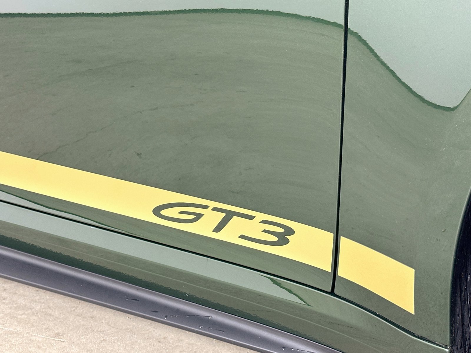 Used 2026 Porsche 911 GT3 RWD image 46