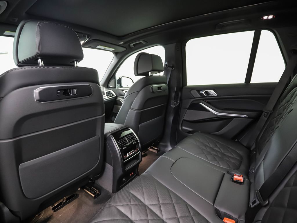 New 2026 BMW X5 xDrive40i w/ M Sport Package image 21