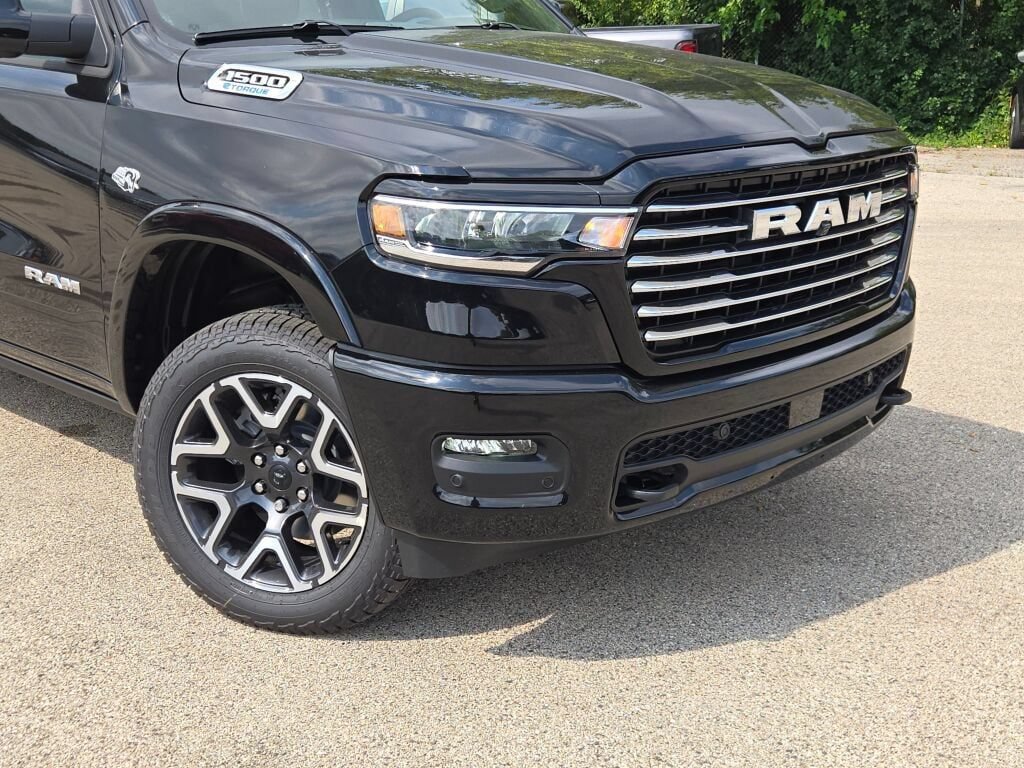 New 2027 RAM 1500 Laramie AWD/4WD video 2