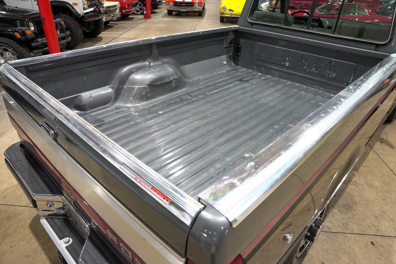 Used 1990 Ford F250 4x4 Regular Cab image 20
