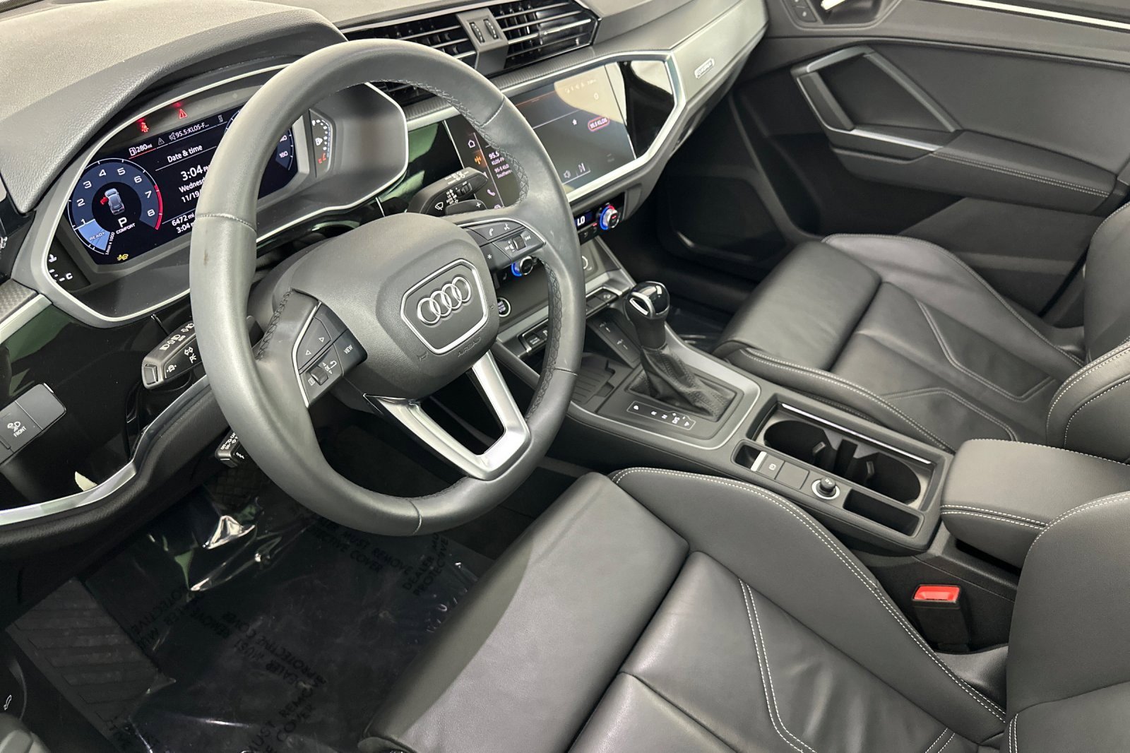 Used 2025 Audi Q3 2.0T Premium image 9