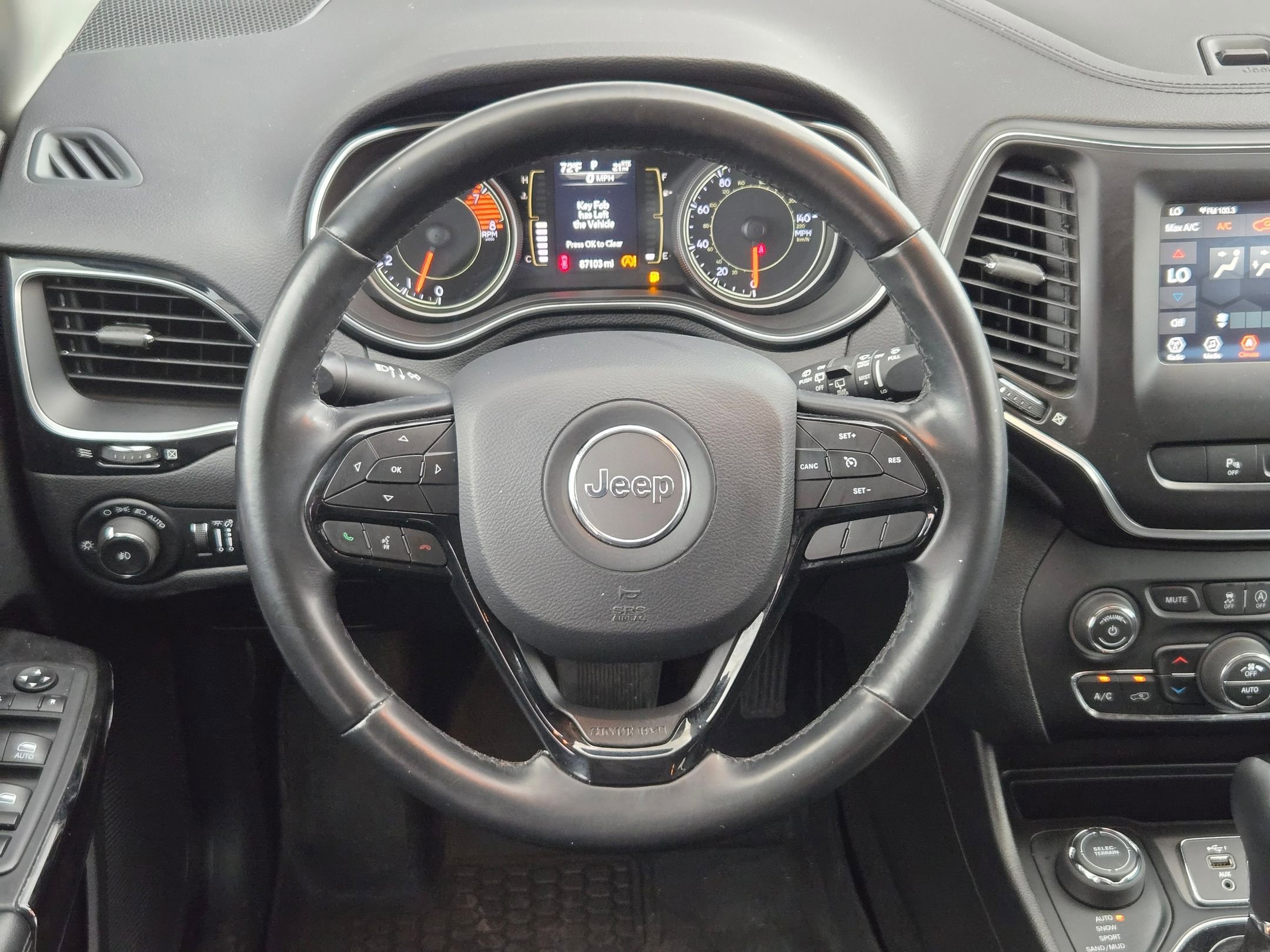 Used 2020 Jeep Cherokee Latitude Plus image 21