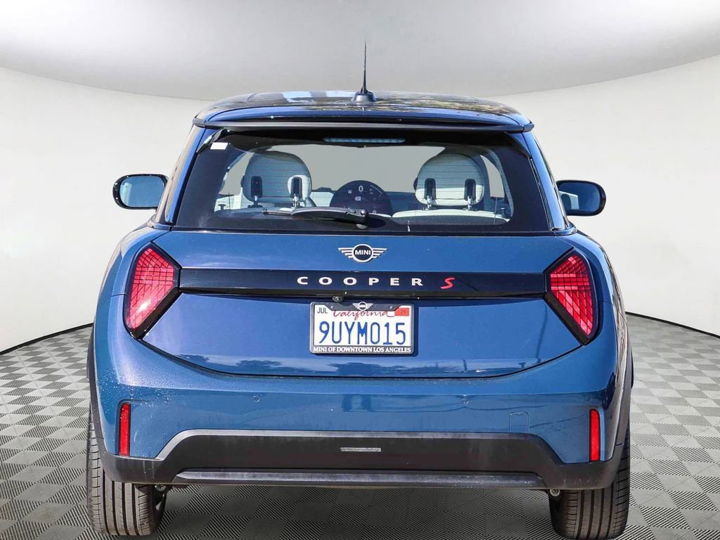 Used 2025 MINI Cooper S FWD image 7