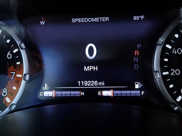 Used 2016 Jeep Renegade Trailhawk w/ Popular Equipment Group AWD/4WD image 23
