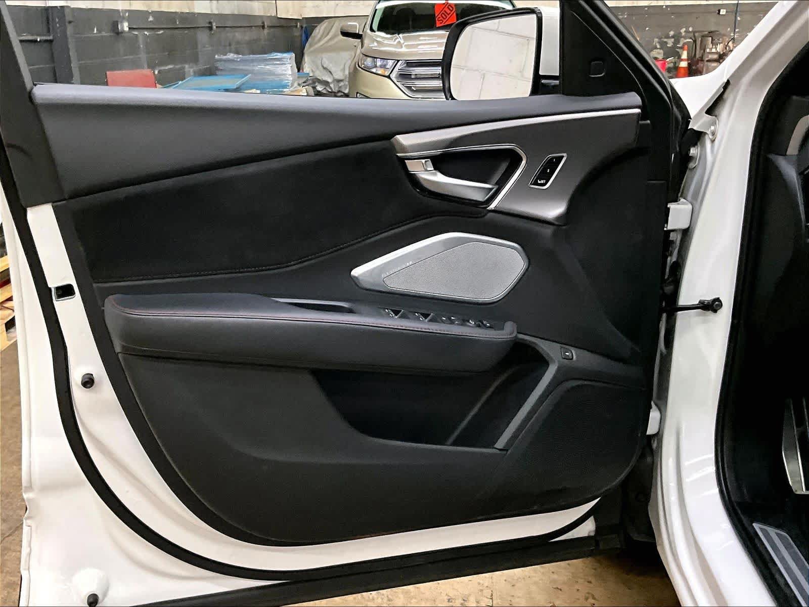 Used 2022 Acura RDX w/ Advance Package FWD image 25