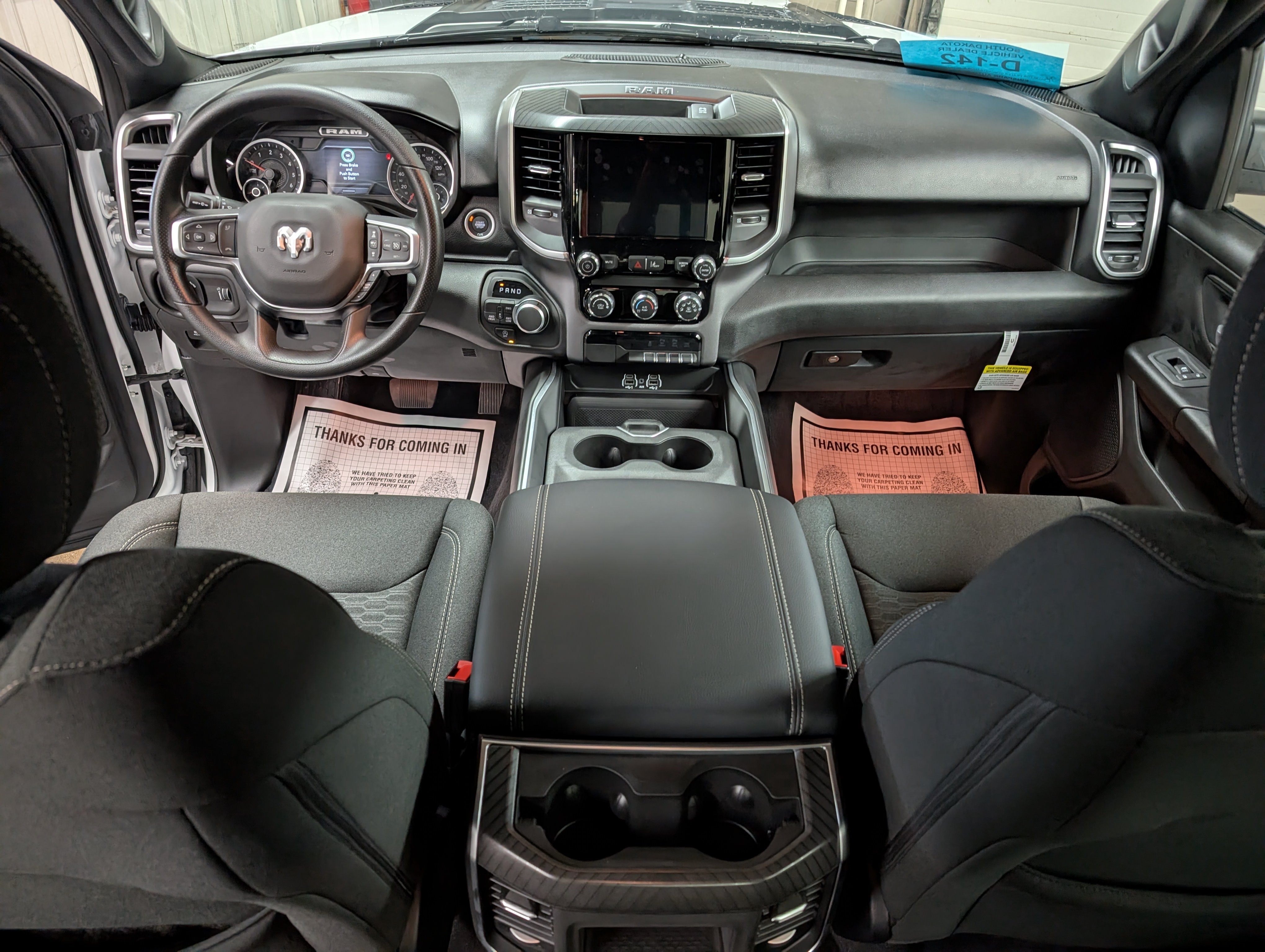 New 2026 RAM 1500 Express AWD/4WD image 9
