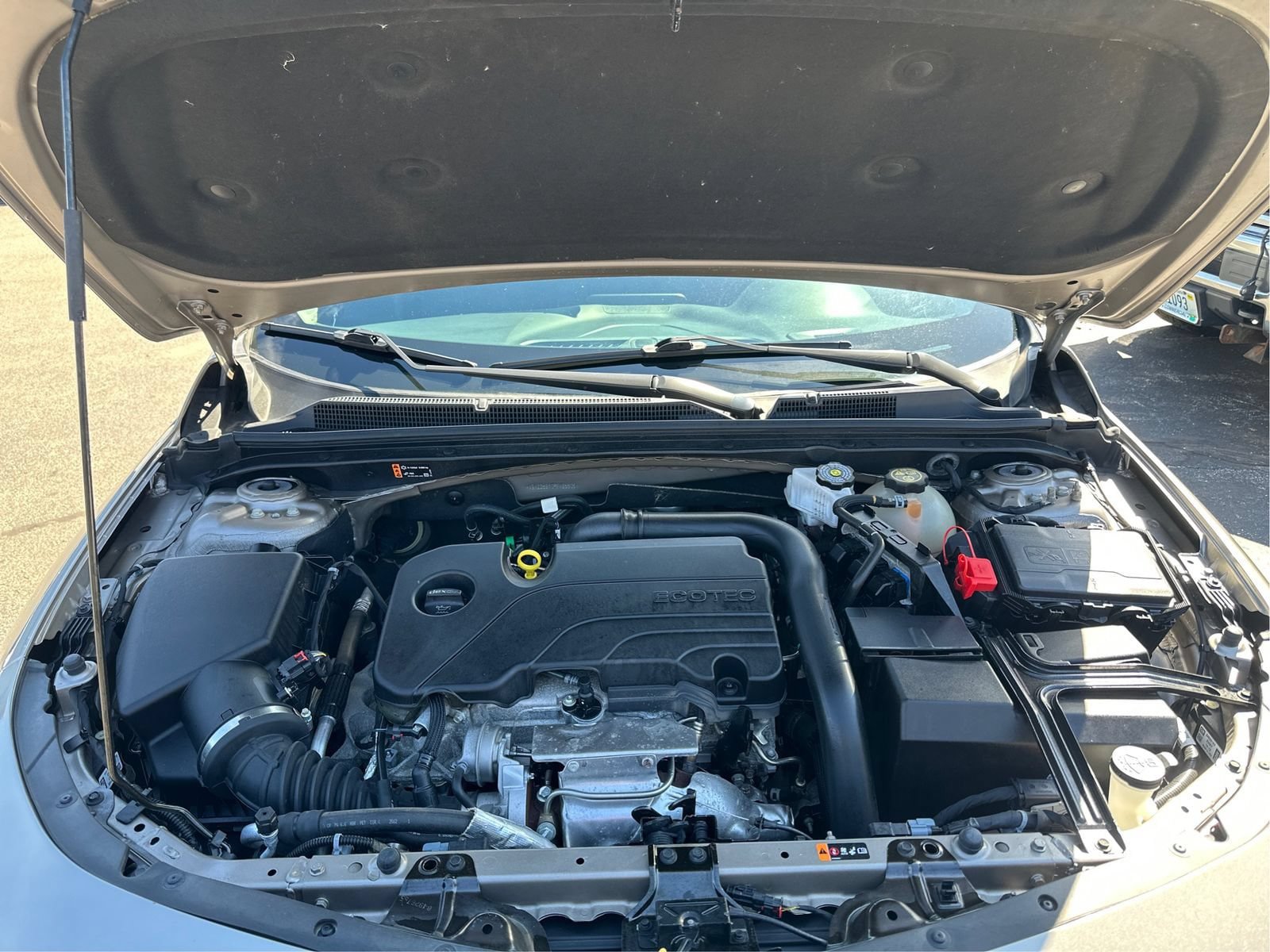 Used 2023 Chevrolet Malibu LT FWD image 11