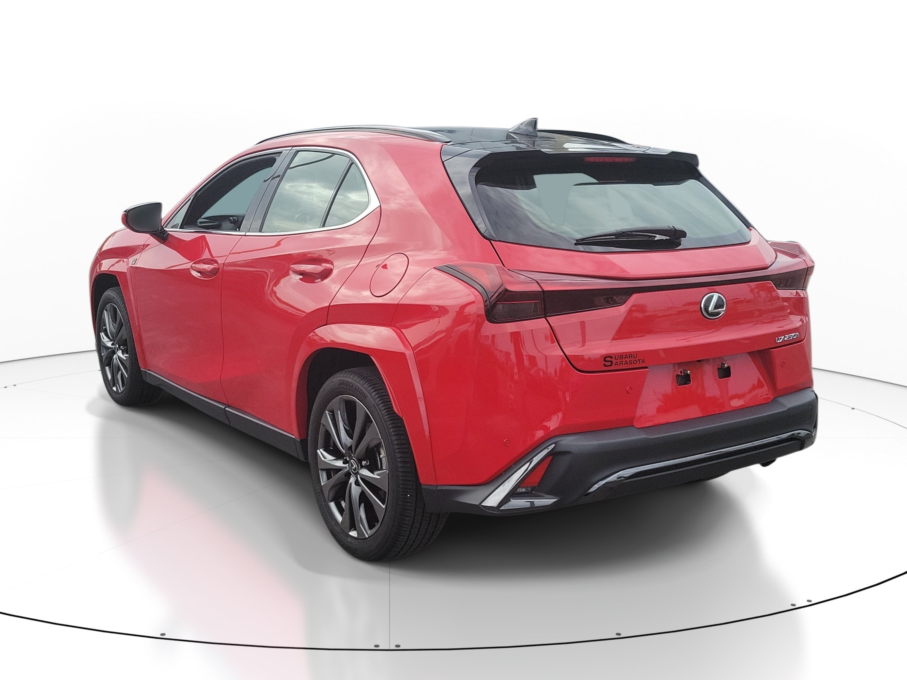 Used 2024 Lexus UX 250h F Sport FWD image 4