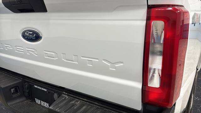 Used 2023 Ford F250 XL AWD/4WD image 31