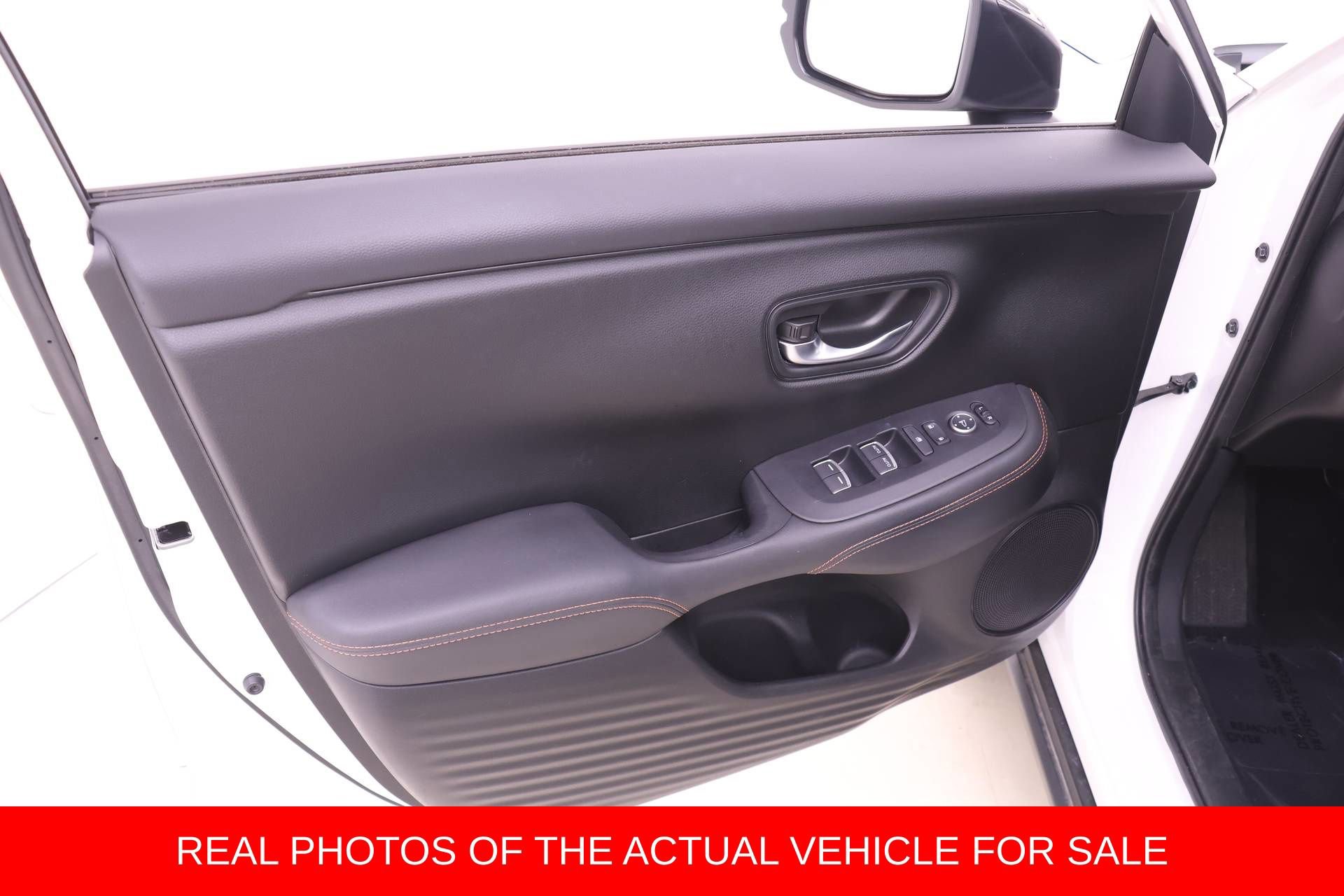 Used 2024 Honda HR-V Sport image 10