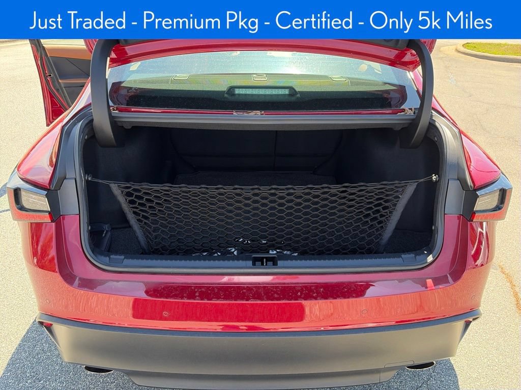 Used 2025 Lexus IS 300 w/ Premium Package RWD image 12