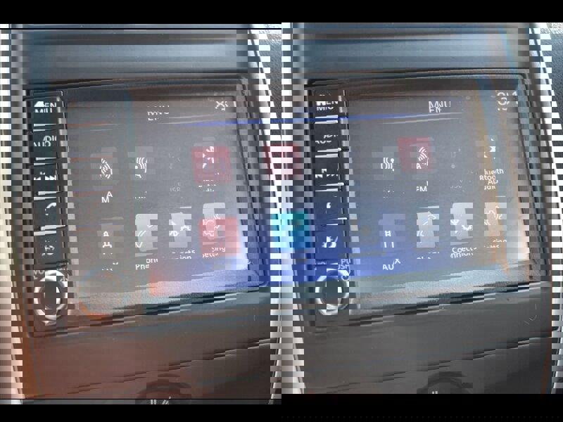 Used 2019 Nissan Versa Note SV image 11