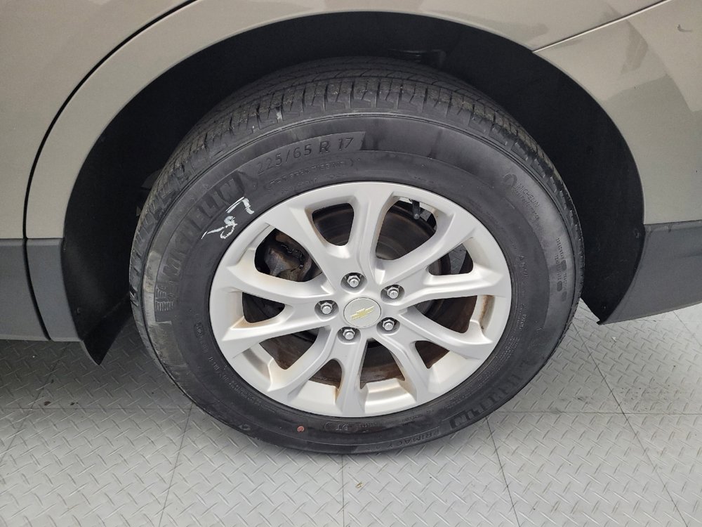 Used 2018 Chevrolet Equinox LT AWD/4WD image 31