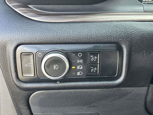 Certified 2023 Ford Explorer Limited w/ Equipment Group 301A AWD/4WD image 15