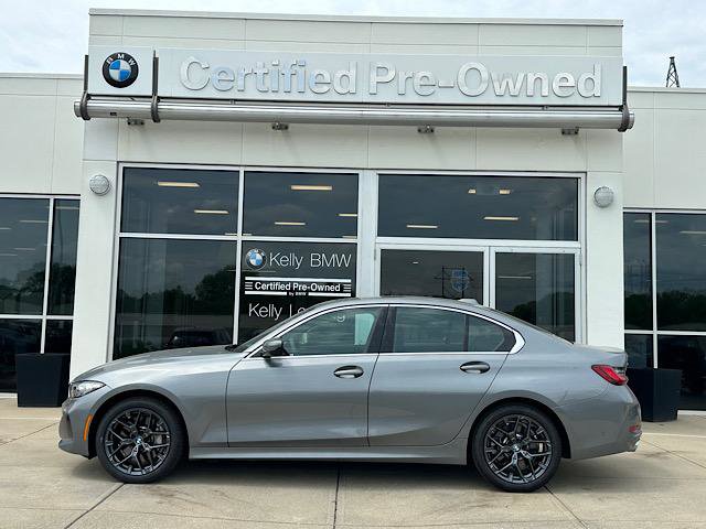 Certified 2025 BMW 330i xDrive Sedan w/ Premium Package AWD/4WD image 5