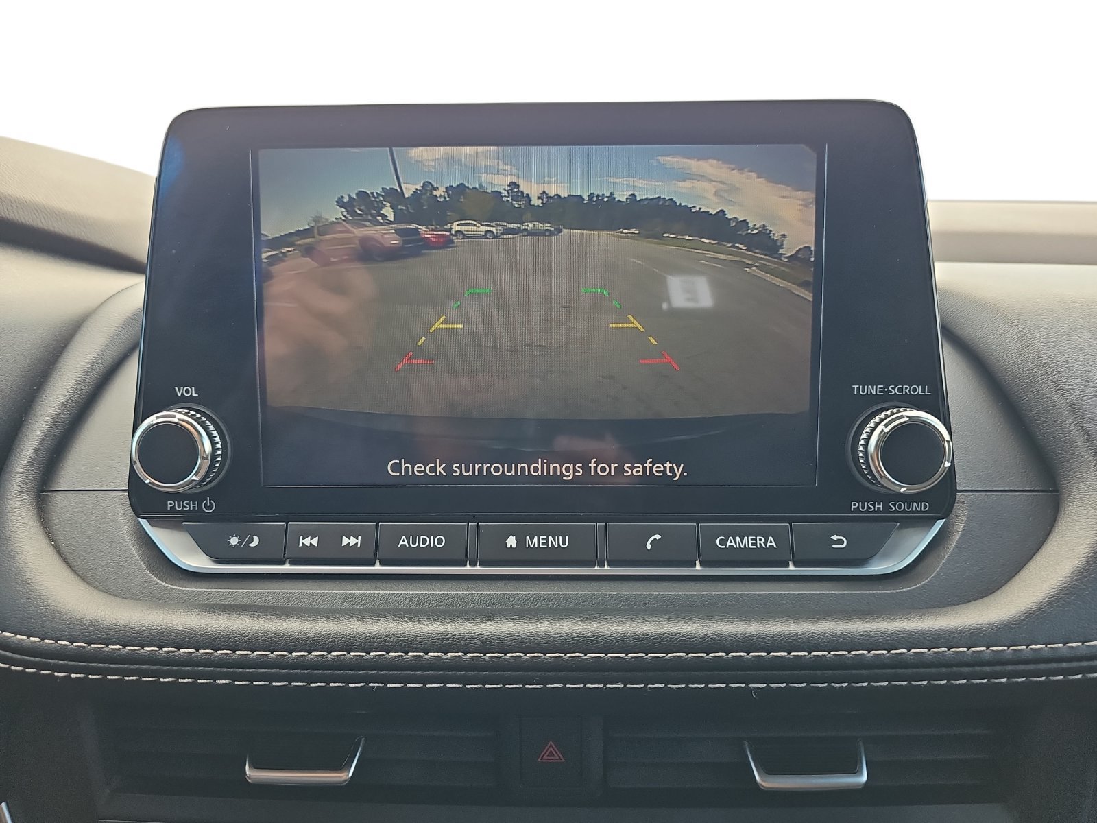 Used 2023 Nissan Rogue S AWD/4WD image 23
