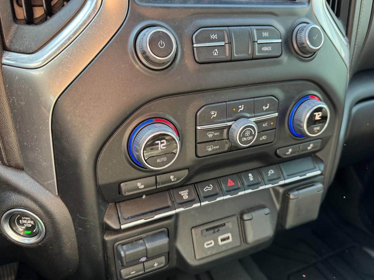 Used 2023 Chevrolet Silverado 2500 LTZ w/ Gooseneck/5TH Wheel Package image 19