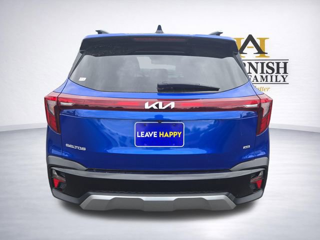 Used 2024 Kia Seltos S AWD/4WD image 6