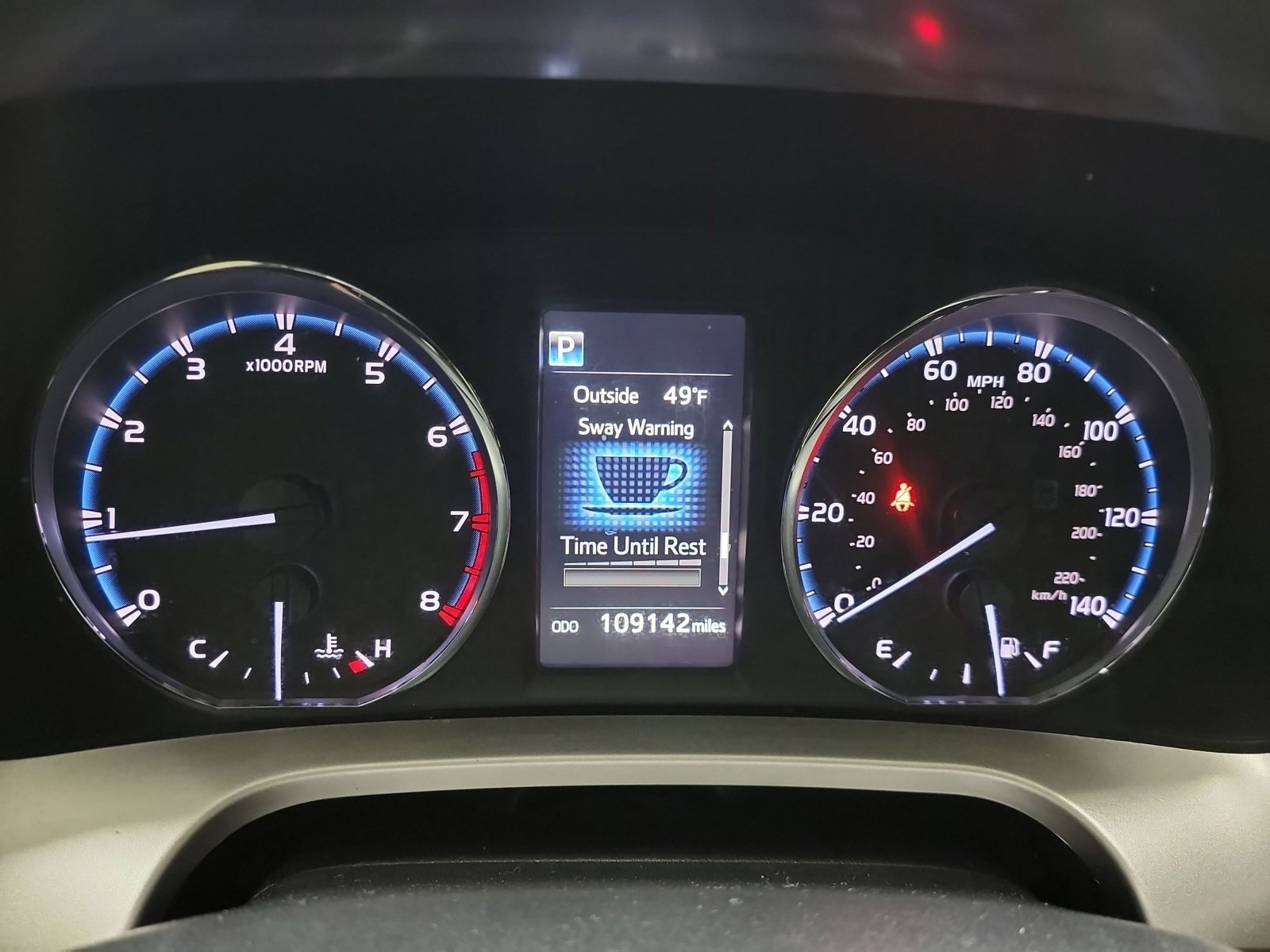 Used 2018 Toyota RAV4 Limited image 19