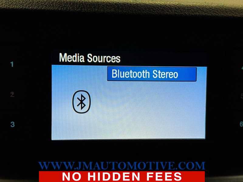 Used 2021 Ford Transit Connect XL FWD image 25