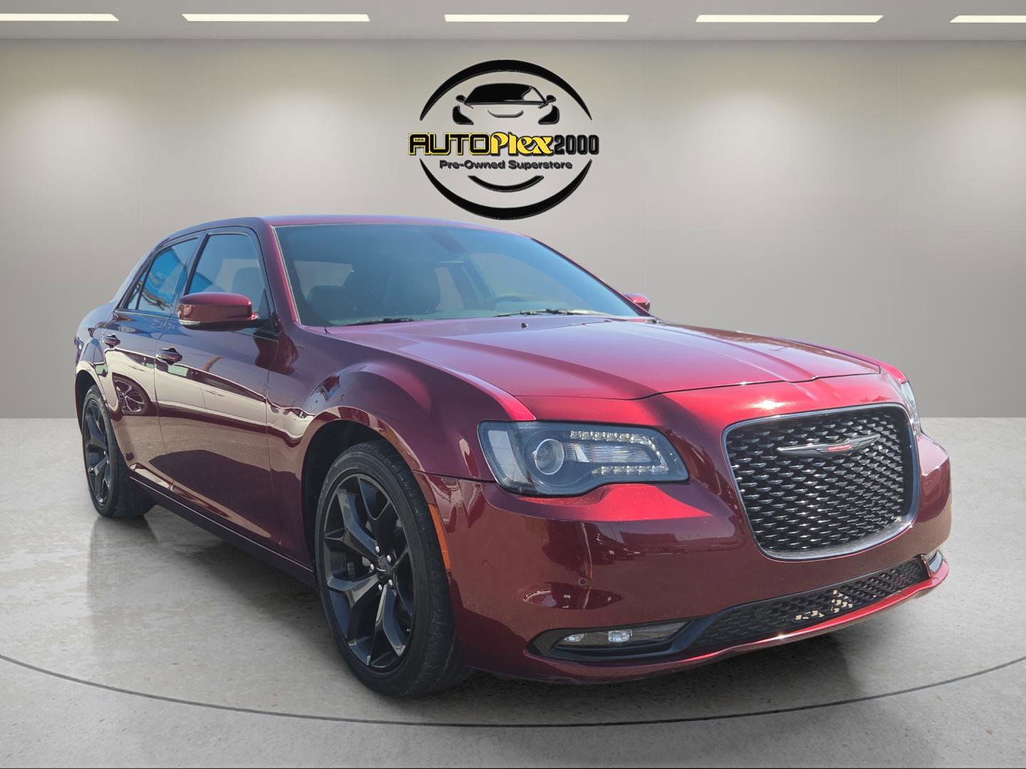 Used 2023 Chrysler 300 S RWD image 1