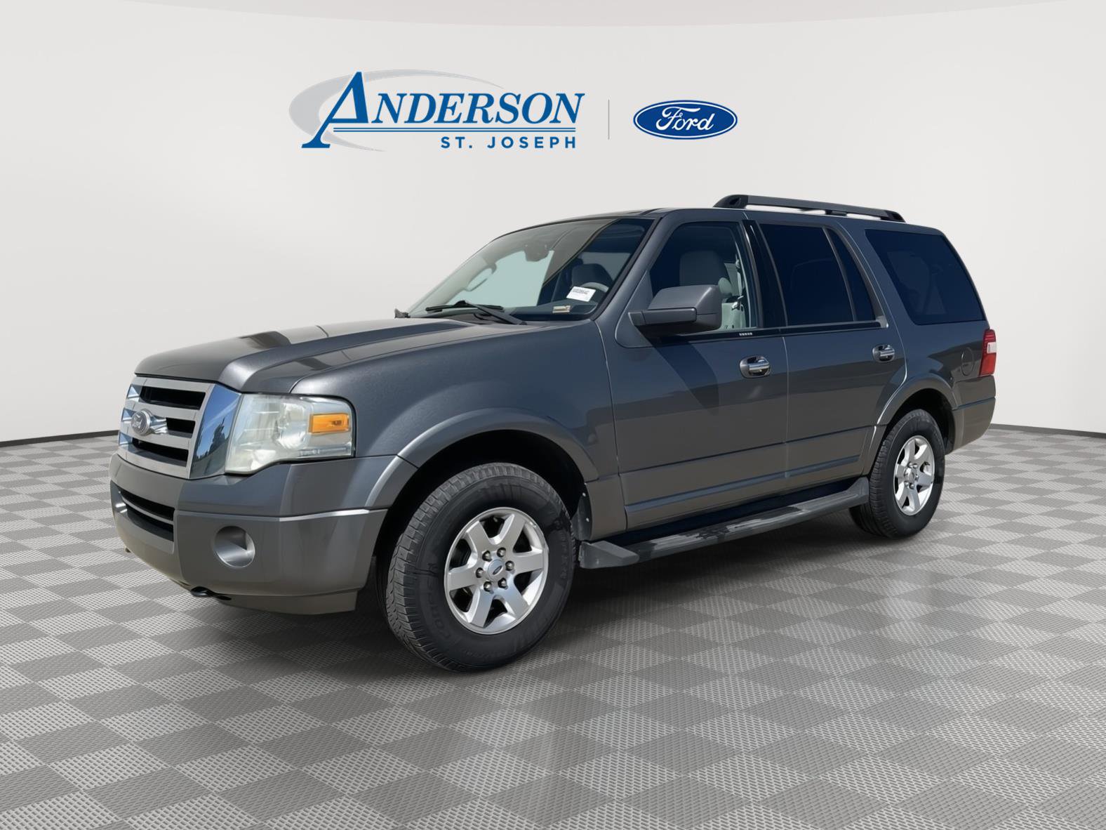 Used 2010 Ford Expedition XLT