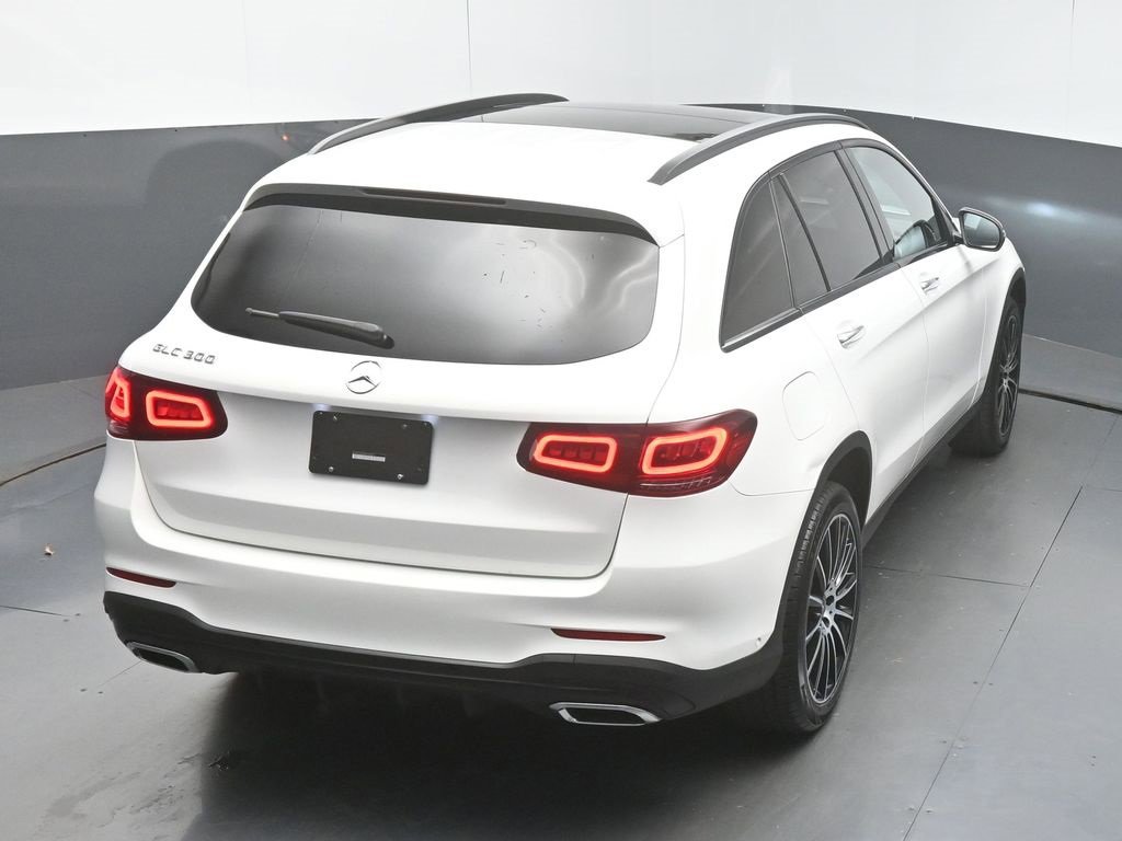 Used 2021 Mercedes-Benz GLC 300 w/ AMG Line image 45