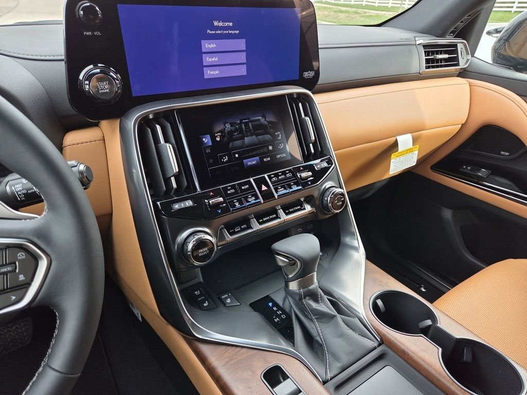 New 2026 Lexus LX 600 4WD w/ Premium Package image 40