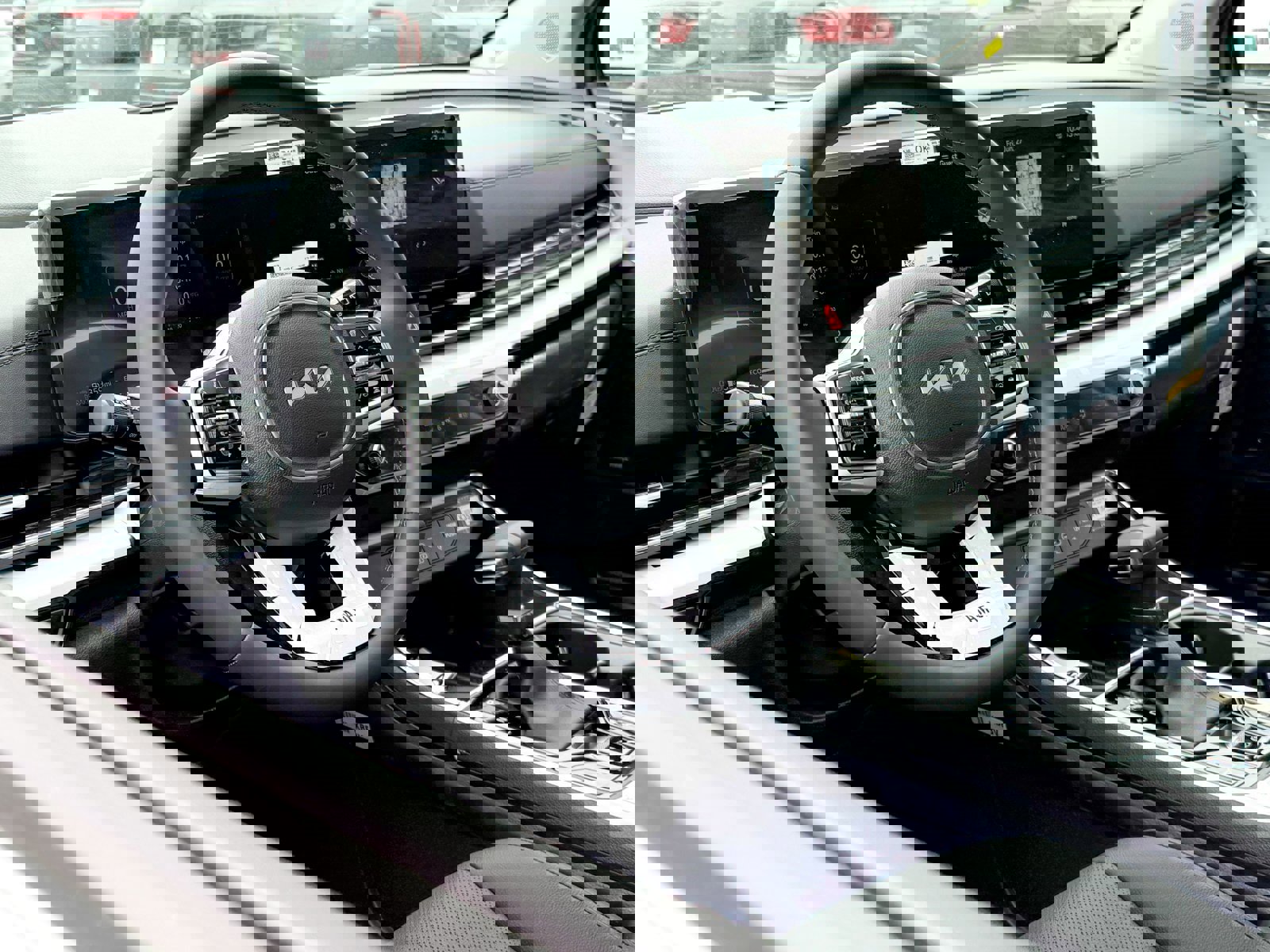 New 2026 Kia Carnival SX Prestige image 3