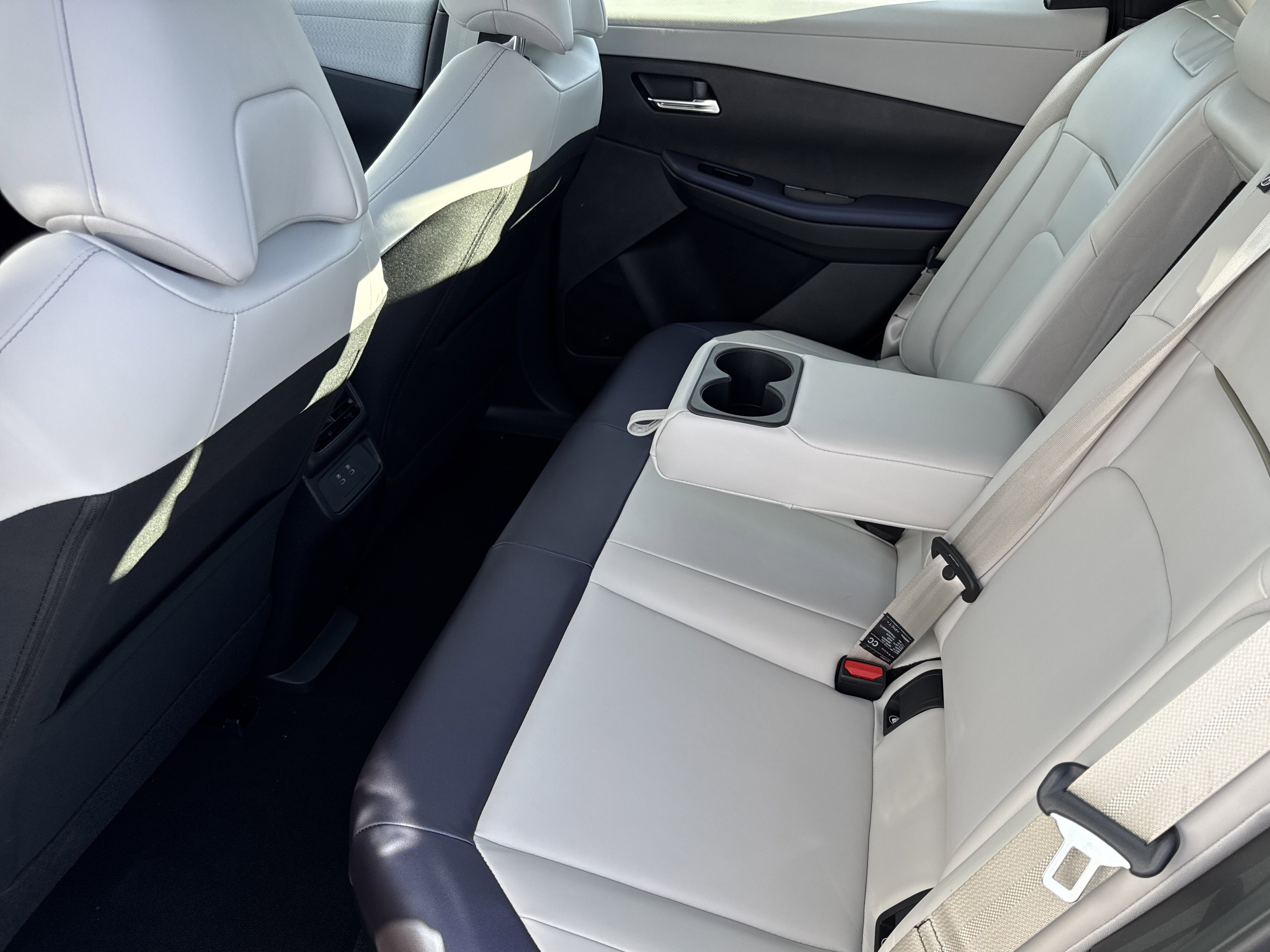 New 2026 Nissan Leaf SV+ w/ Floor Mat Package (SV+) FWD image 13