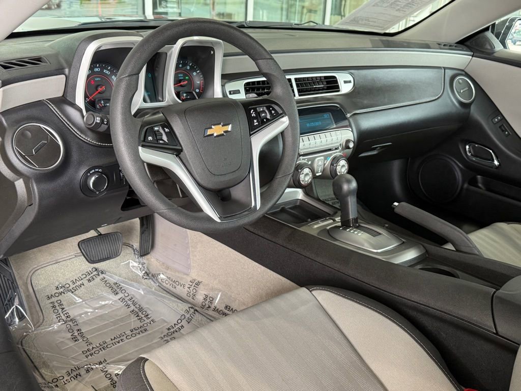 Used 2015 Chevrolet Camaro LS image 29