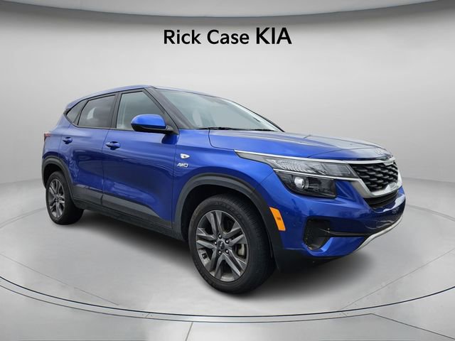 Used 2023 Kia Seltos LX image 4