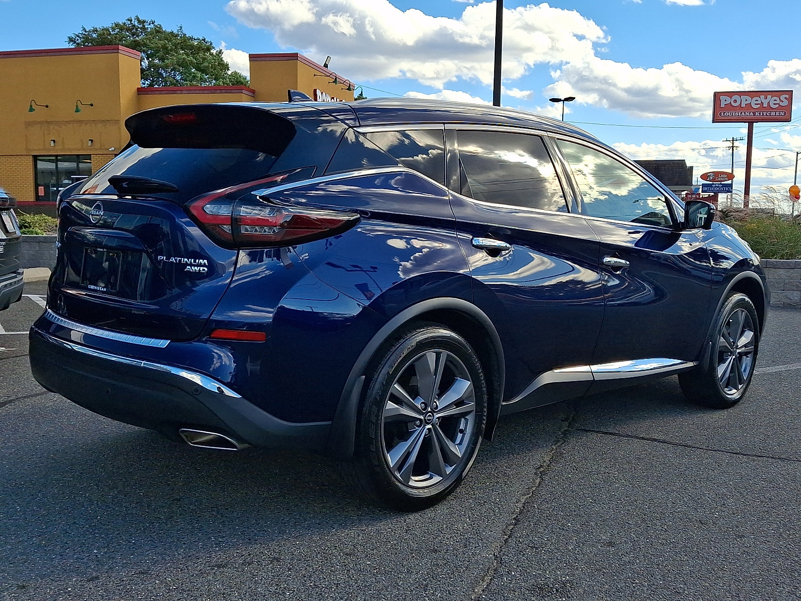 Used 2024 Nissan Murano Platinum w/ Cargo Package AWD/4WD image 7