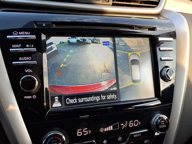 Used 2017 Nissan Murano Platinum w/ Platinum Technology Package FWD image 32