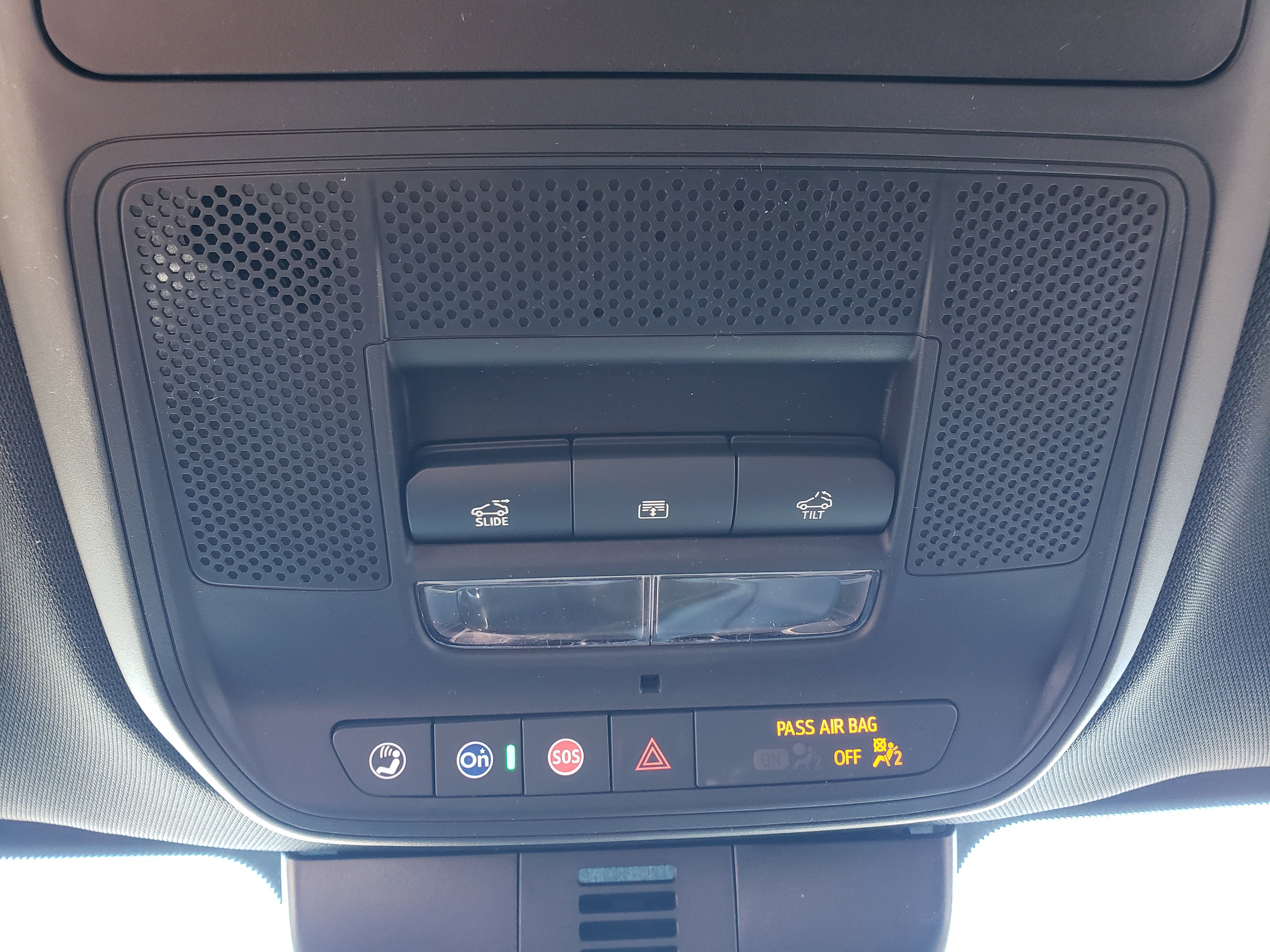 New 2026 Chevrolet Traverse Z71 w/ Driver Confidence Package image 24