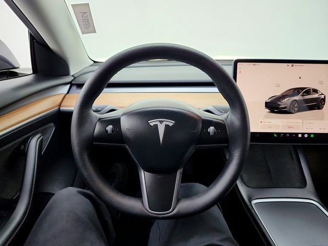 Used 2022 Tesla Model 3 Long Range AWD/4WD image 25