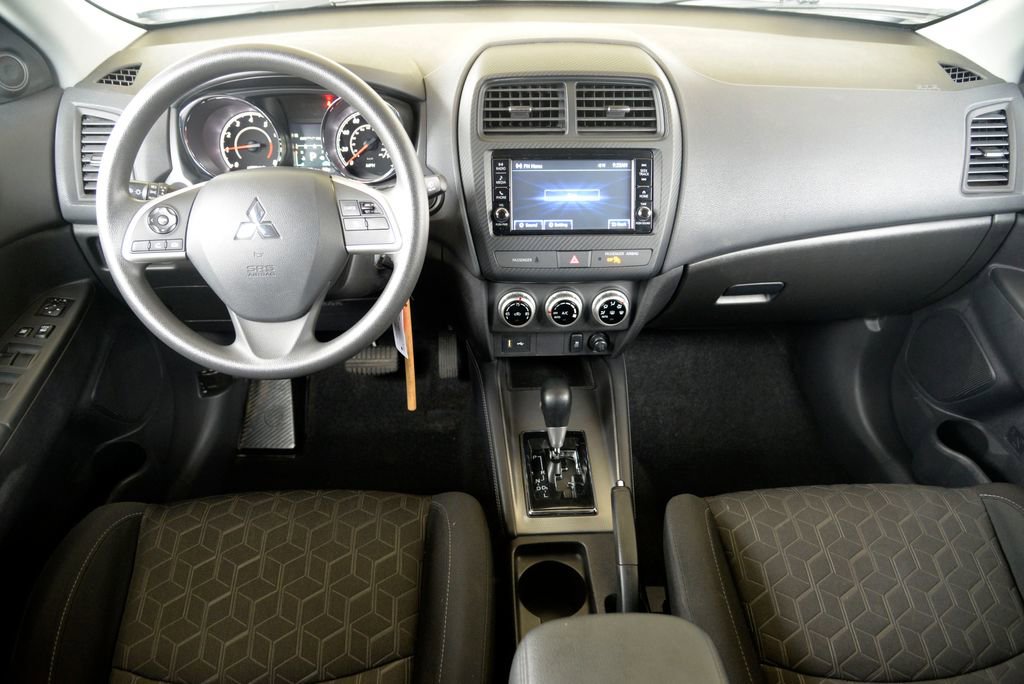 Used 2021 Mitsubishi Outlander Sport ES image 17