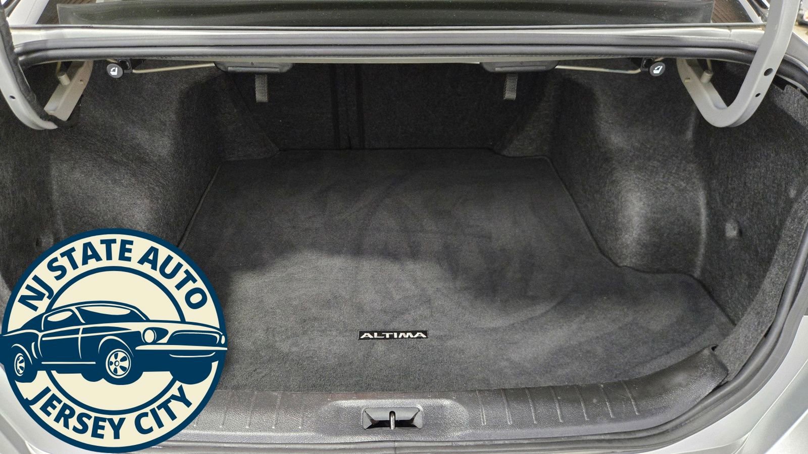 Used 2023 Nissan Altima 2.5 SL image 32